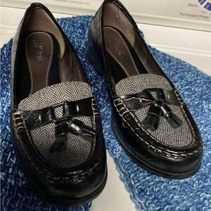 Black and Gray Classic leather Penny Loafers with Tassels